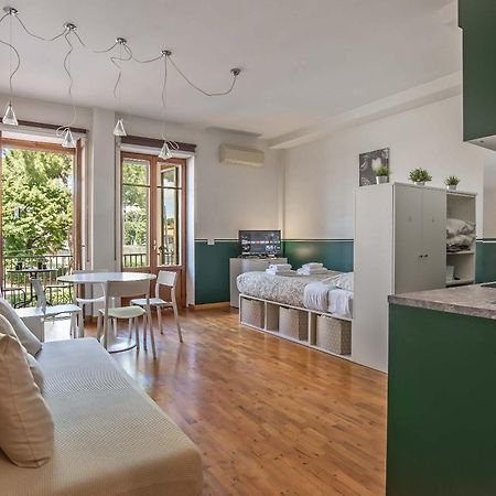 Lusa Suite With Free Private Parking Флоренция Экстерьер фото