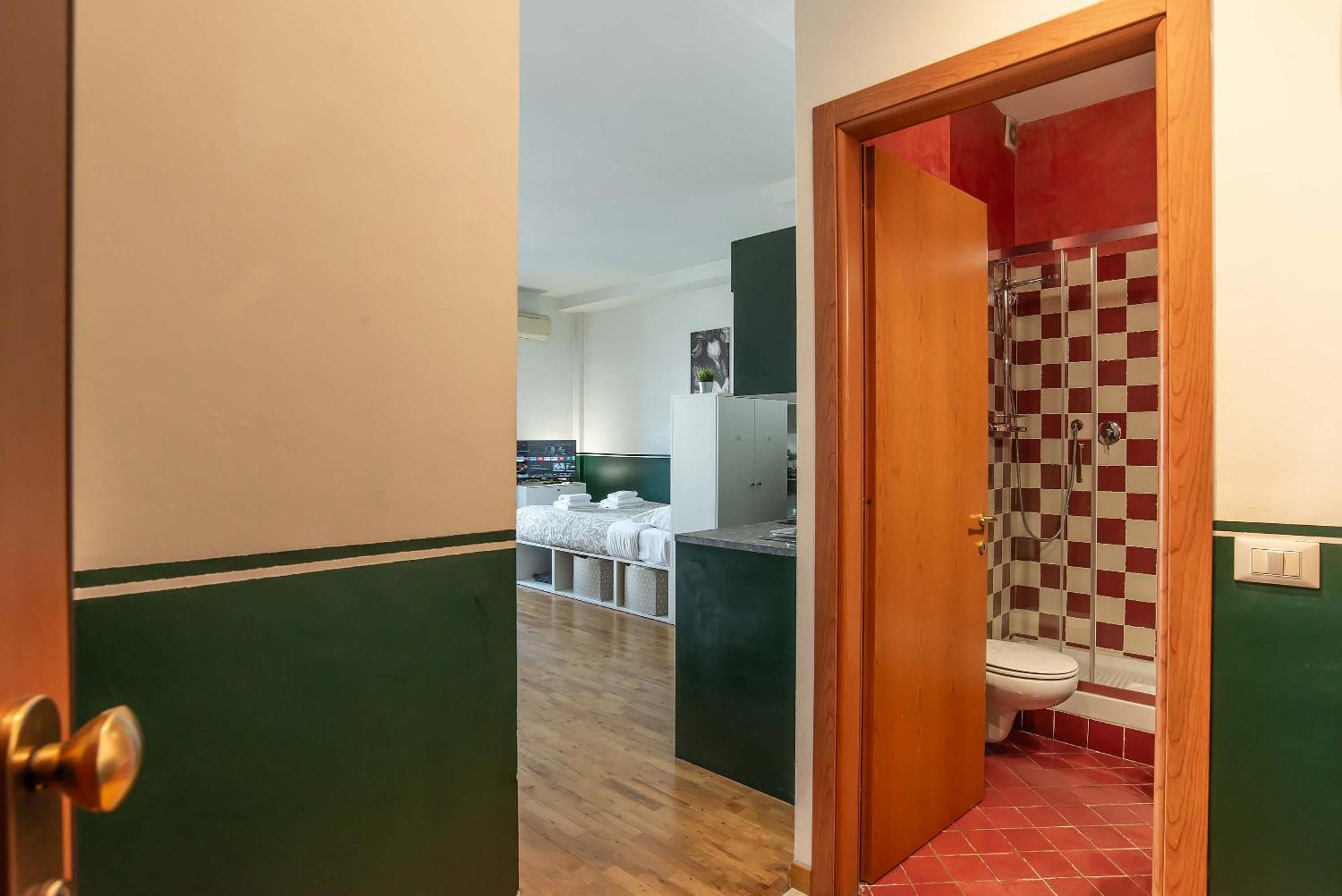 Lusa Suite With Free Private Parking Флоренция Экстерьер фото